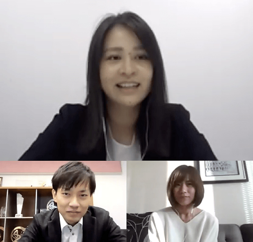 上佐藤 由紀がリモート会議で今後のキャリアについて話している写真